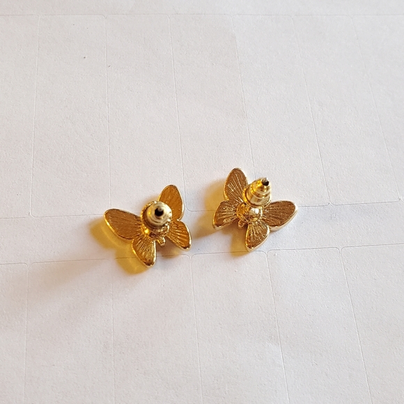 NWOT Gold Butterfly Studs - Picture 6 of 6